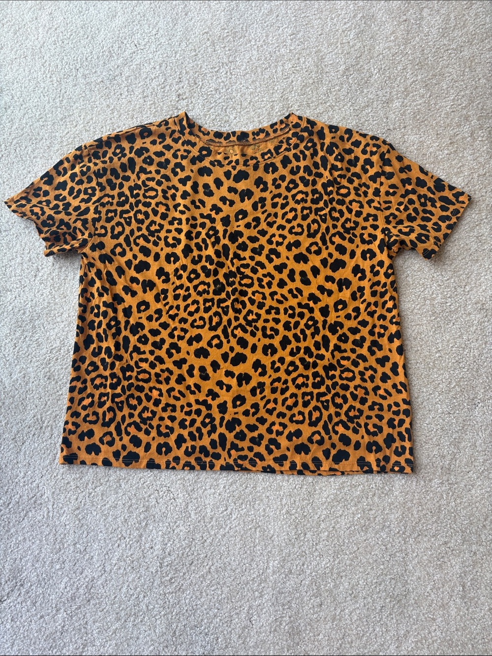Arizona Jean Company Women’s Orange and Black Leopard Tee